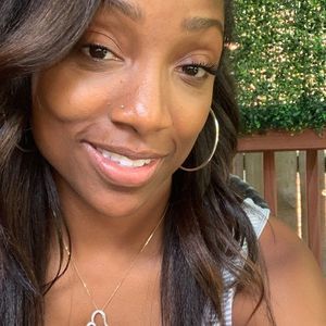 Meet your Posher, Carmen